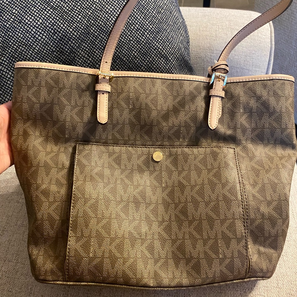 Michael Kors bag